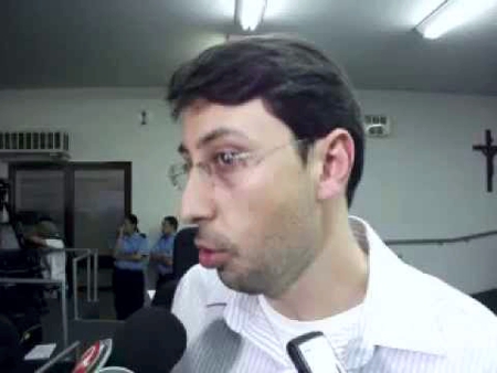Imagem de arquivo: Leo Santos nas manifestações de junho de 2013 - Na ocupação da Câmara de Divinópolis